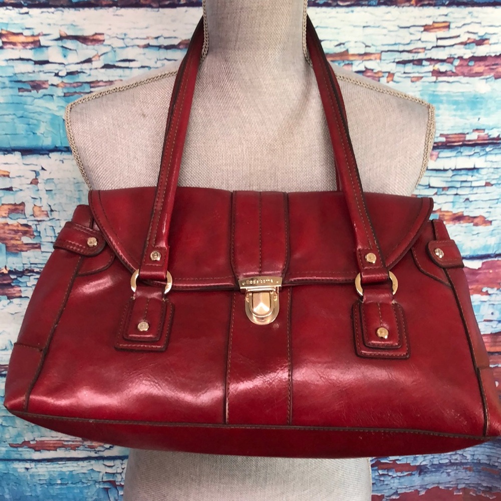 LIZ CLAIBORNE HANDBAG